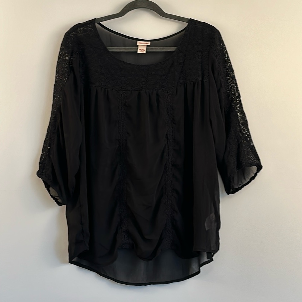 Mossimo Size XXL Top